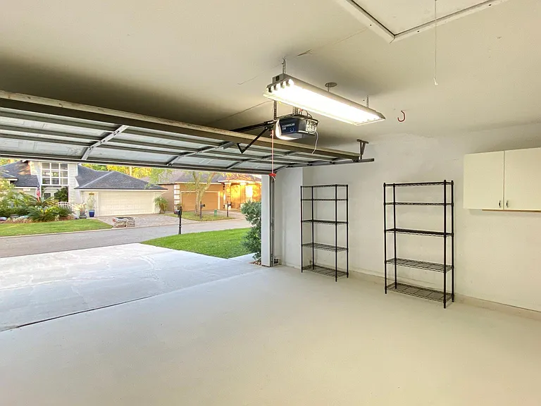 6557 Burnham Cir — Photo 24