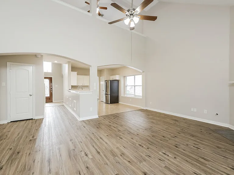 26118 Cypresswood Dr — Photo 5