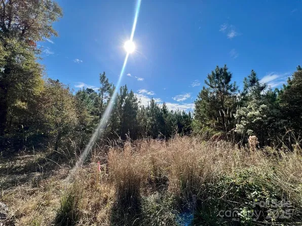 4 Old Camden Hwy, Lancaster, SC 29720