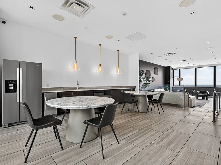 LTV Tower Apartments — Photo 77