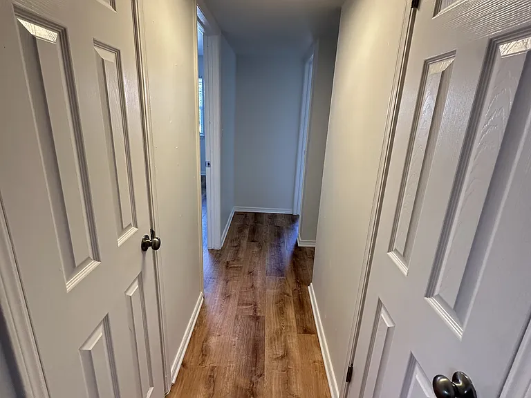 1201 S Rockford Ave #11 — Photo 4