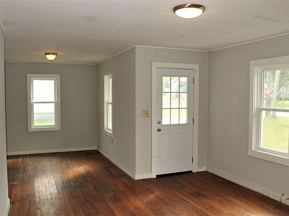 3rd image of 226 Atoah St