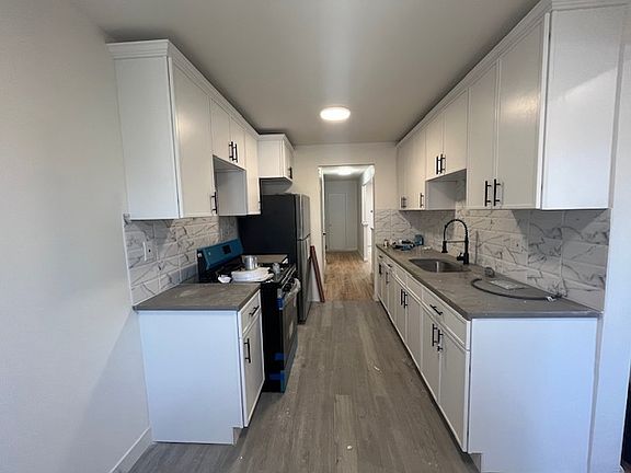 3rd image of 945 E 83rd St Floor 2