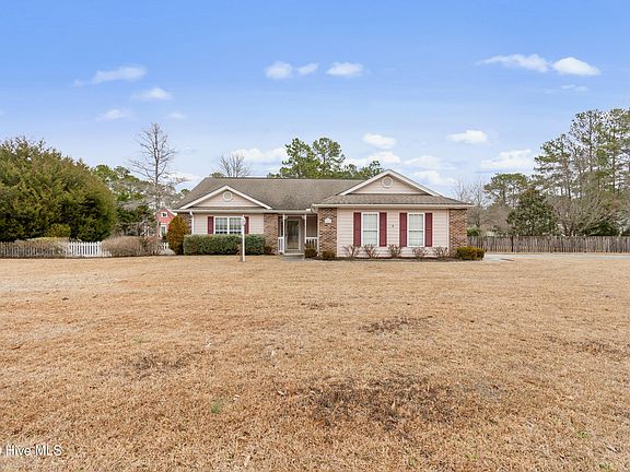 2nd image of 5024 Pender Road