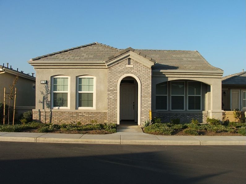 1st image of 8138 Doral Ln