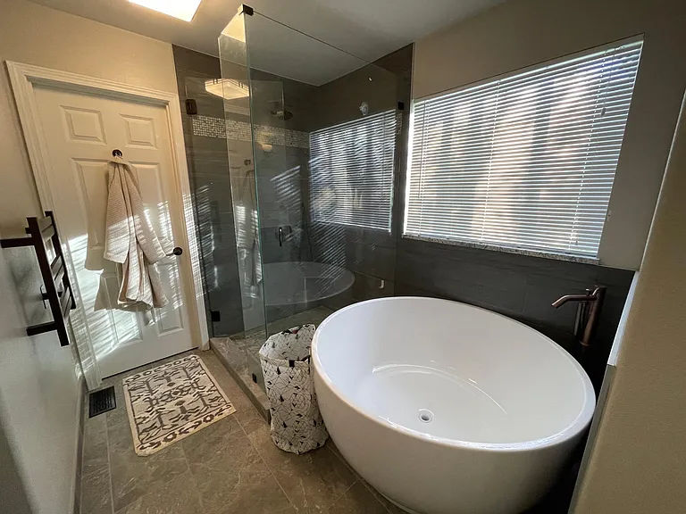7220 Silent Creek Ave SE — Photo 13
