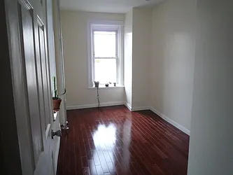 Rented by Urban Ambiance