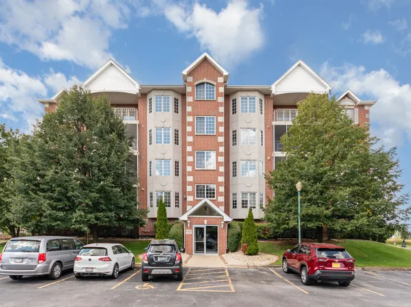 7722 Greenway Blvd Unit 4SE, Tinley Park, IL 60487