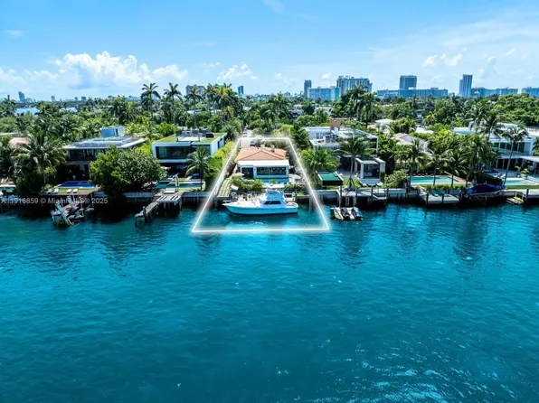 460 W Di Lido Dr, Miami Beach, FL 33139