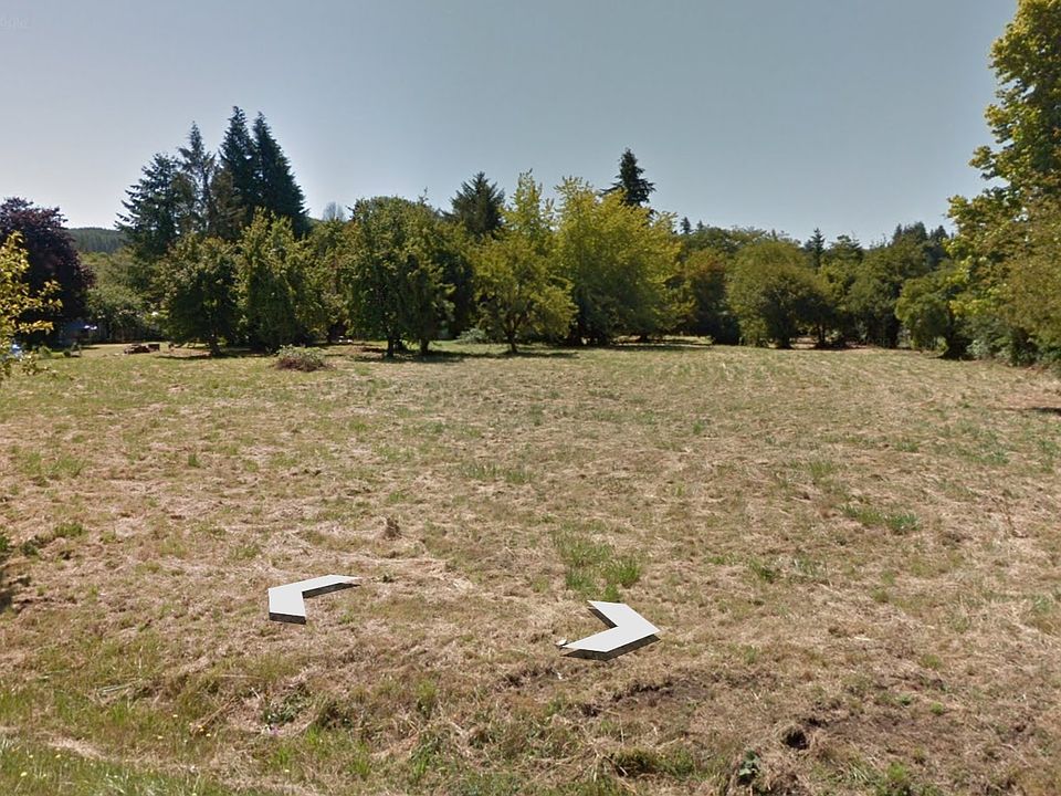 2nd image of Siletz River Dr SW
