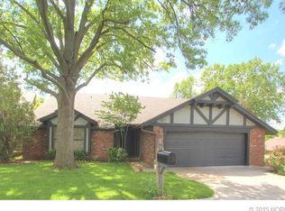 6627 S New Haven Ave, Tulsa, OK 74136