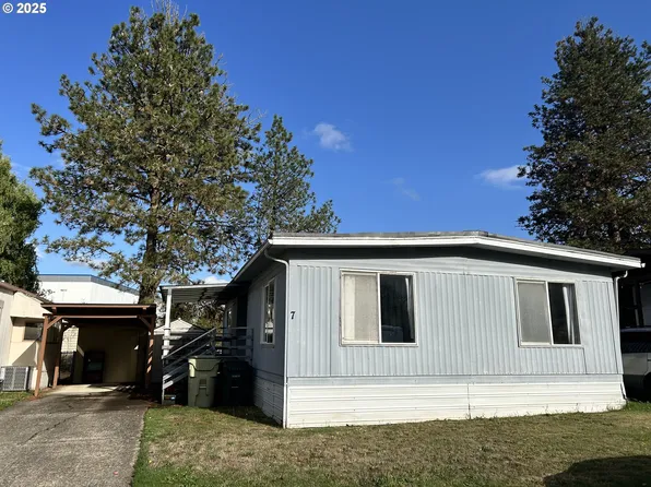 5885 NE Jacobson St Unit 7, Hillsboro, OR 97124