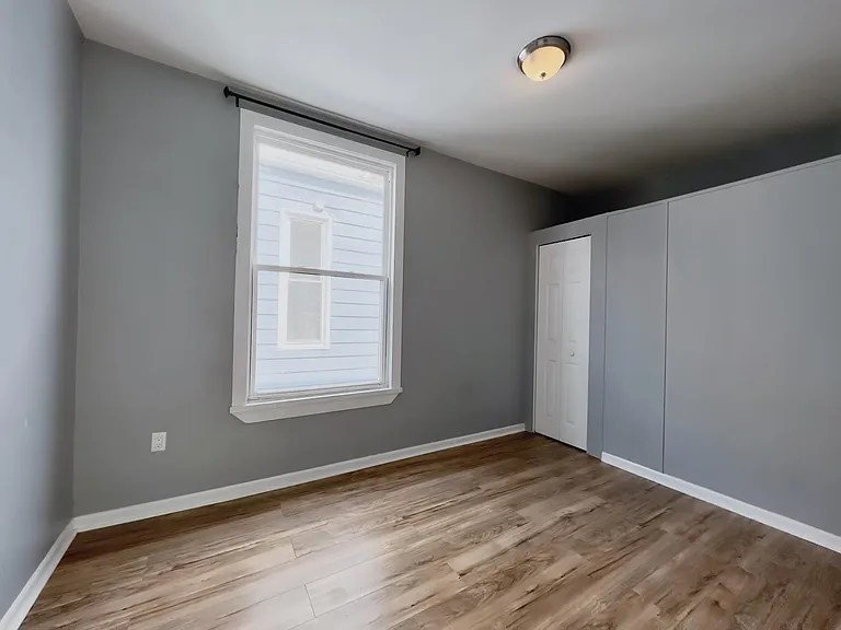 2927 N Lawndale Ave #2 — Photo 9