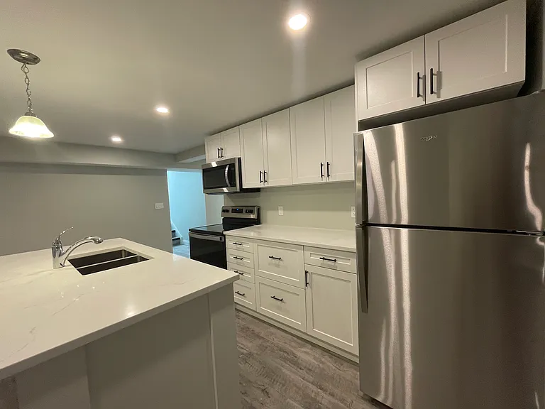 31 Burwell St #3 — Photo 11