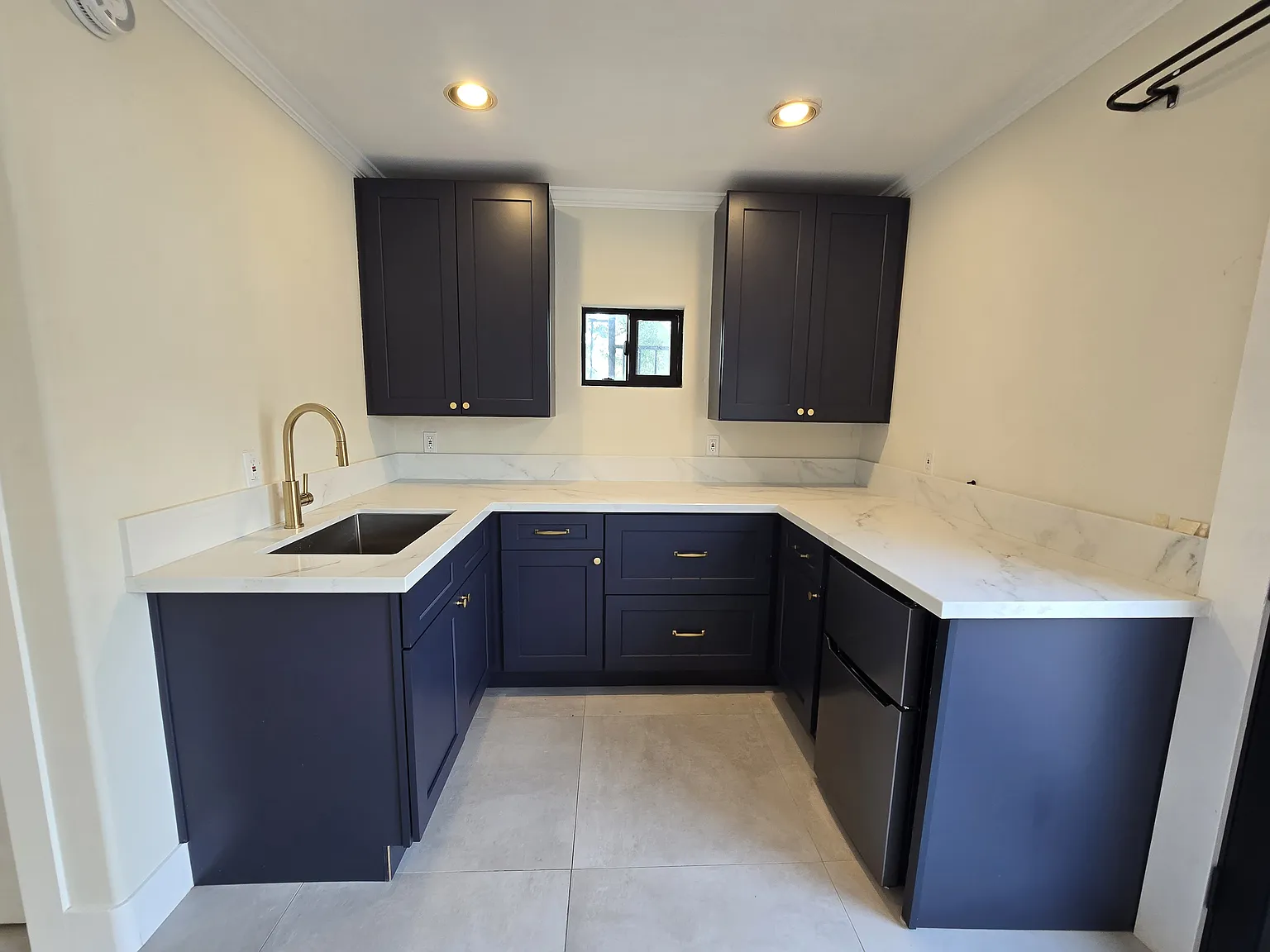 Studio, 350 sqft, $1,500 — Photo 4