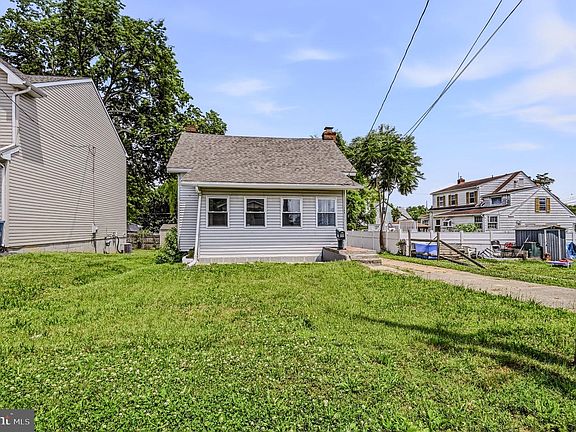2nd image of 308 7th St