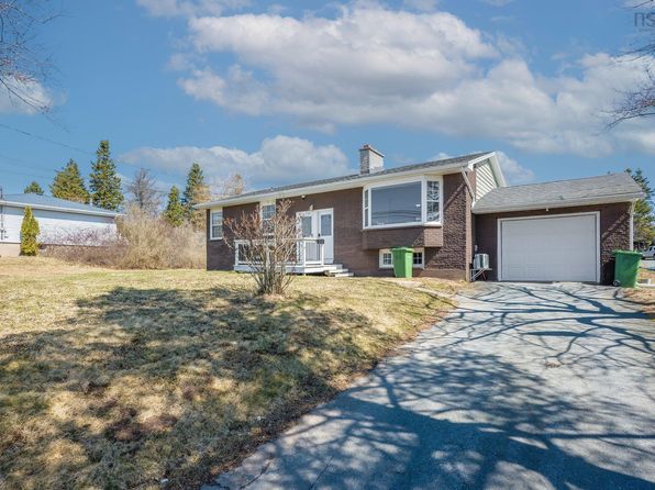 426 Caldwell Rd, Cole Harbour, NS B2V 1A6