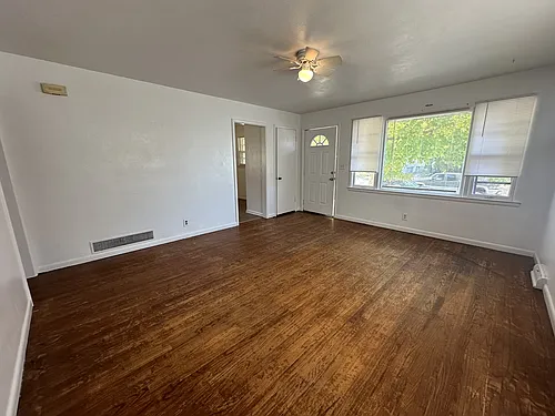 1115 N Winnebago St #1 Photo 1