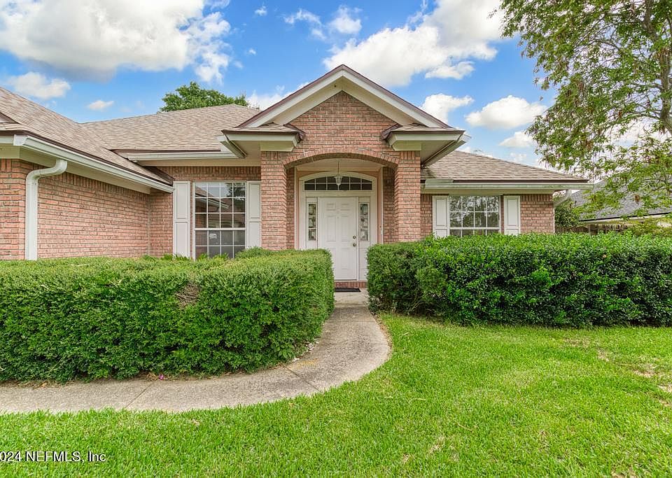 5489 LONDON LAKE Drive, Jacksonville, FL 32258 | Zillow