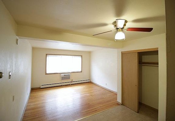 2nd image of 1851 N Oakland Ave #3-03