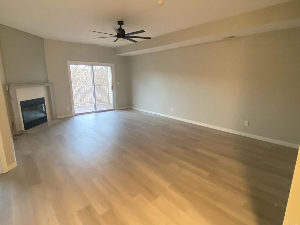 1st image of 3701 E Barrington Dr APT 202