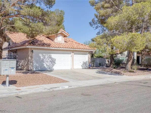 5604 Indian Ridge Dr, North Las Vegas, NV 89031