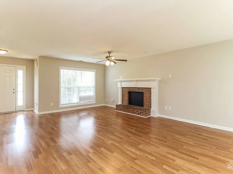 1387 Bramlett Forest Ct — Photo 6