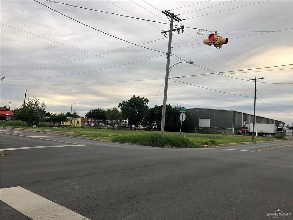 2nd image of 301 State Ave