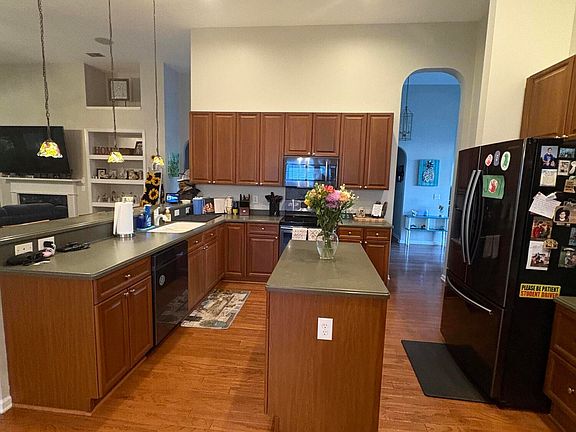 4th image of 9382 Harroway Rd