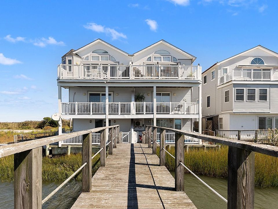1st image of 3608 Sounds Ave N #Sea