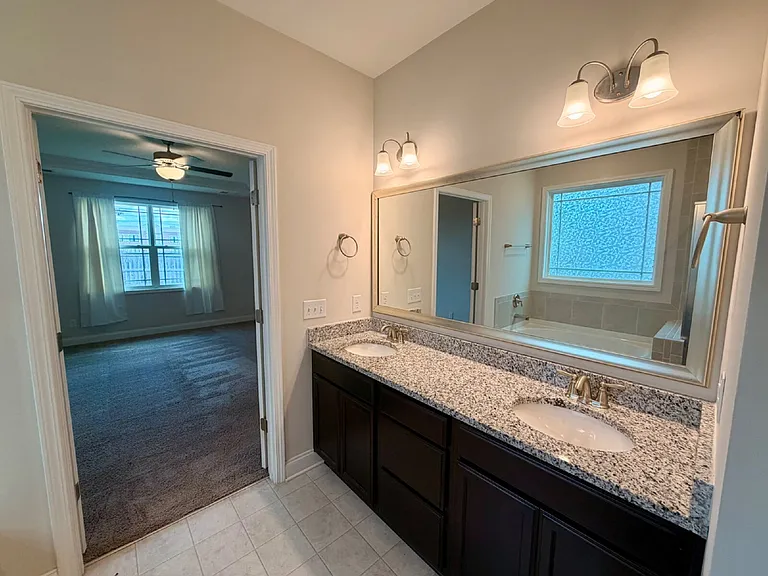 628 Colston Ln — Photo 15