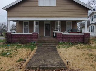 403 W 3rd St, Bicknell, IN 47512