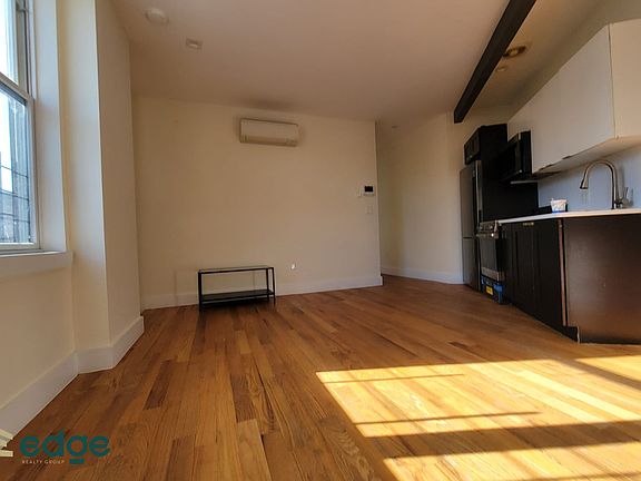 4th image of 2178 Bergen St APT 2D