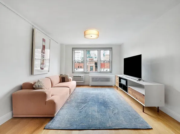 160 E 27th St APT 8F, New York, NY 10016