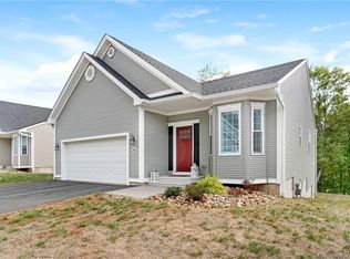 16 Webster Ln #16, Middletown, CT 06457