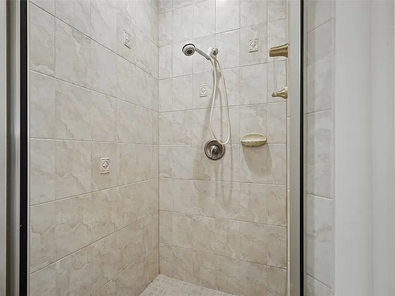 2320 Water Oak Ct SW #111 — Photo 12