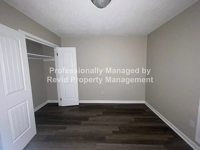 2763 Dalewood Ave — Photo 18
