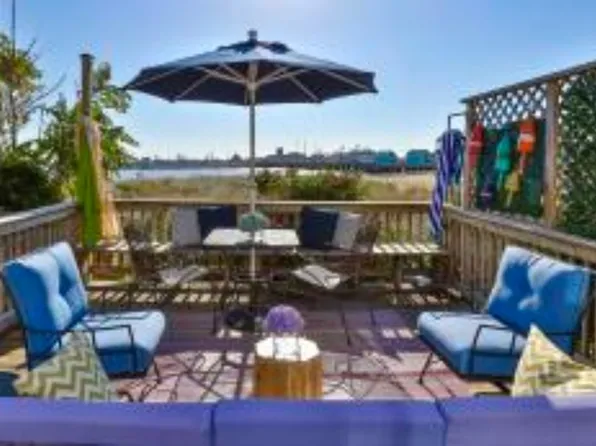 331 Commercial St #7, Provincetown, MA 02657