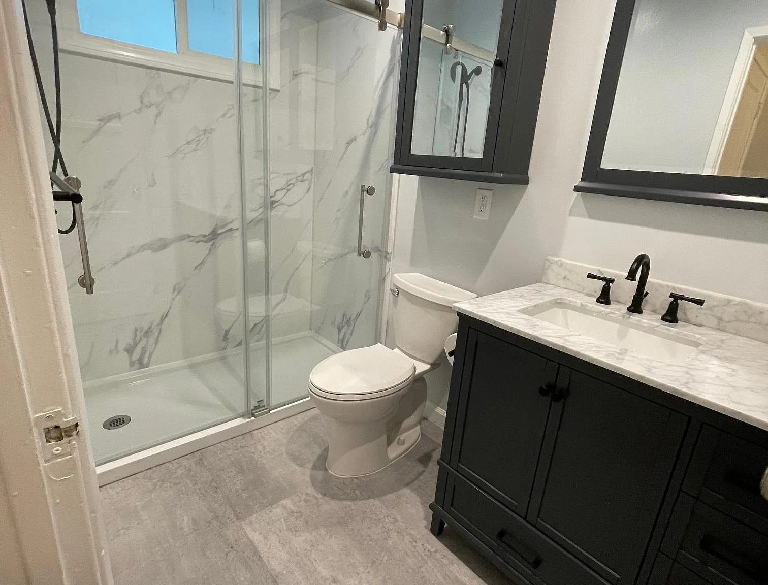 2 bed, 802 sqft, $3,600 — Photo 4