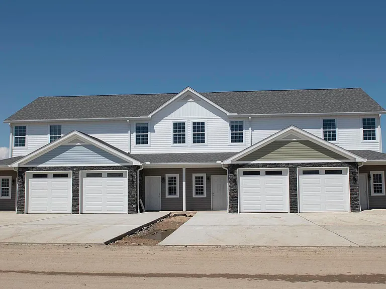 Villas at Sandy Creek — Photo 28
