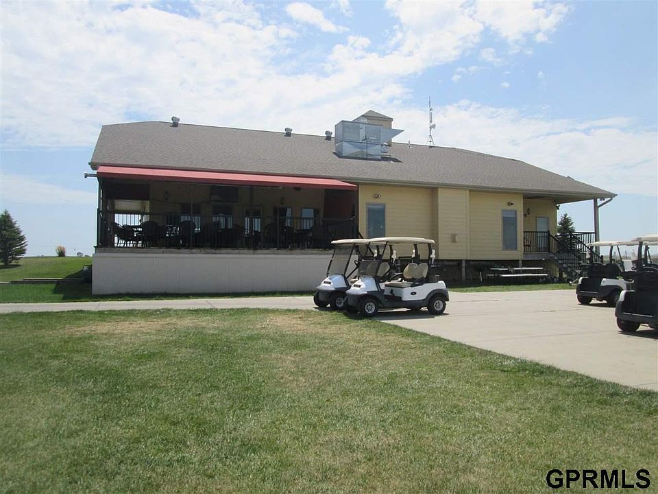 2nd image of 8601 Eagle Point