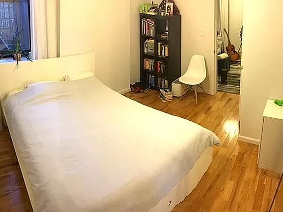 5th image of 53 2nd Ave APT 2D