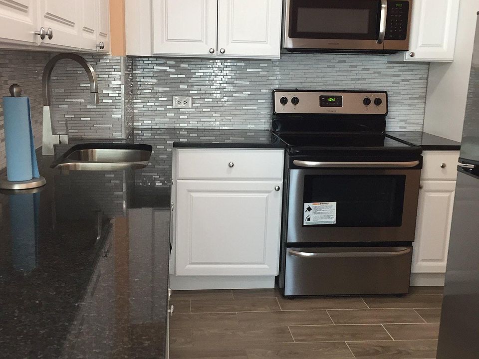 1st image of 3600 N Lake Shore Dr APT 2423