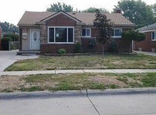 24674 Ridgecroft Ave, Eastpointe, MI 48021