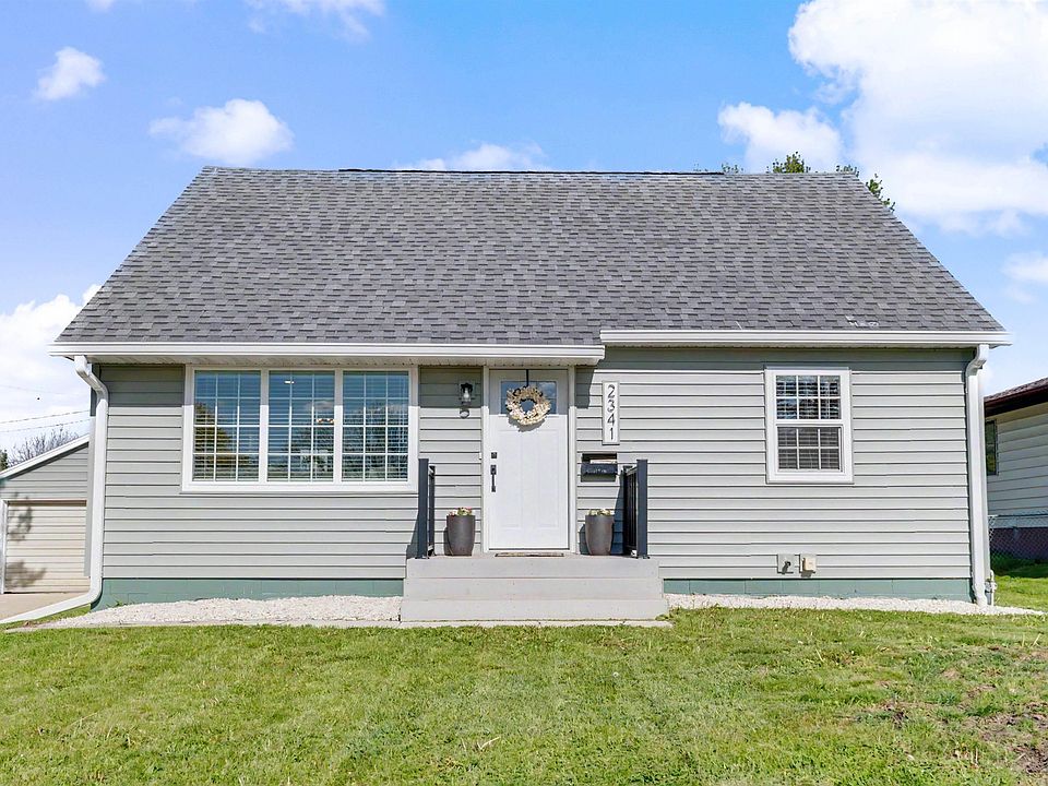 1st image of 2341 Pelican Rd