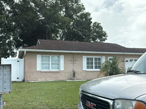 5022 Brookside Ln, New Port Richey, FL 34653