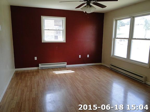 3rd image of 3502 Roanoke St