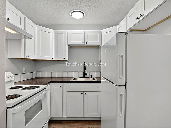 4th image of 2429 SE 135th Ave #28624