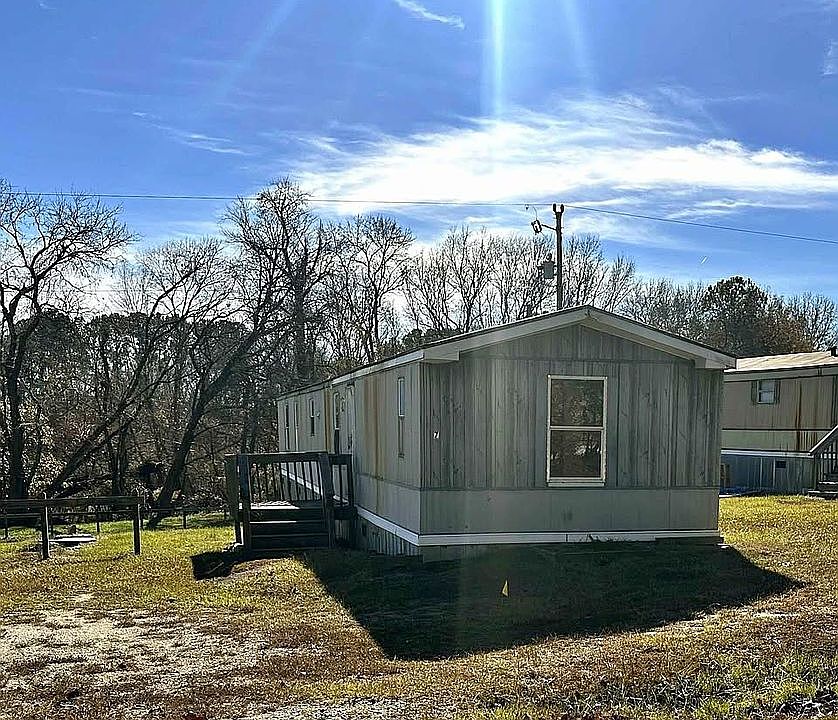 1st image of 2060 Winston Rd #7