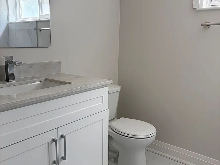 20 Burbank Dr — Photo 9
